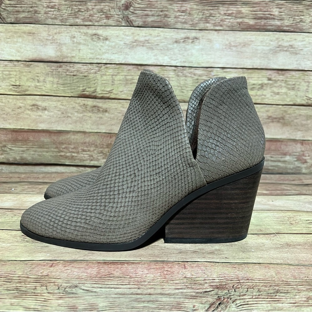 Lucky Brand Ankle Booties